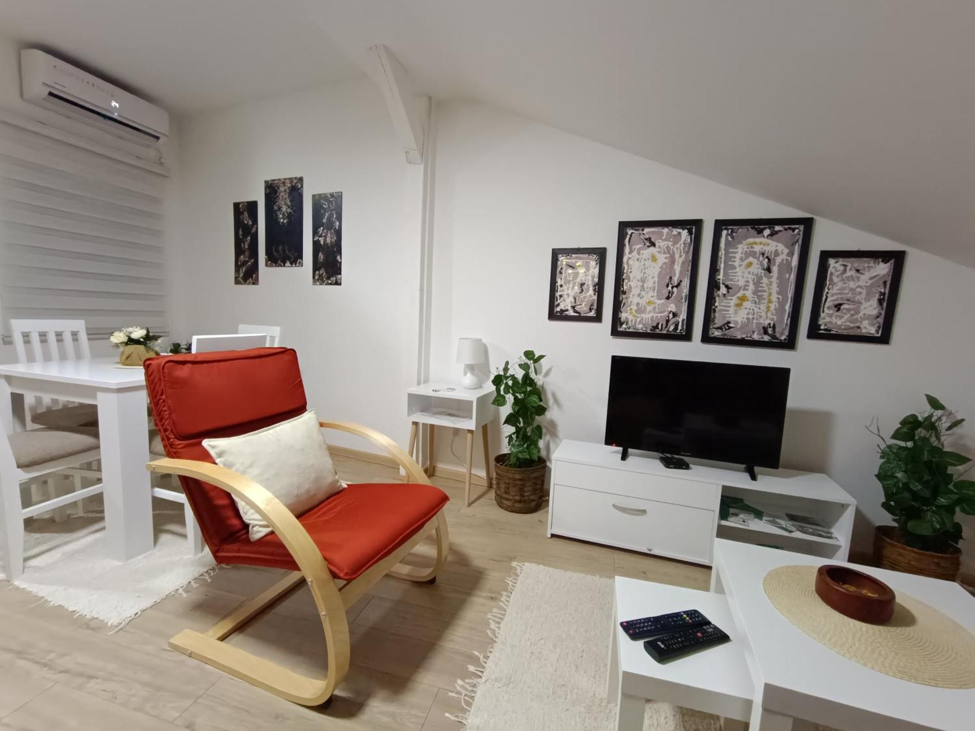 Apartmani S - Dsn Kraljevo Ngoại thất bức ảnh