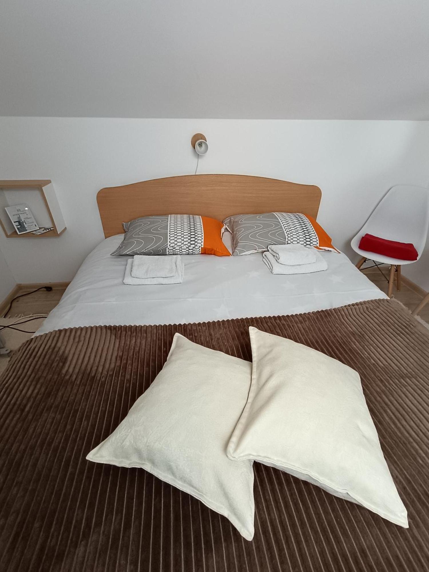 Apartmani S - Dsn Kraljevo Ngoại thất bức ảnh
