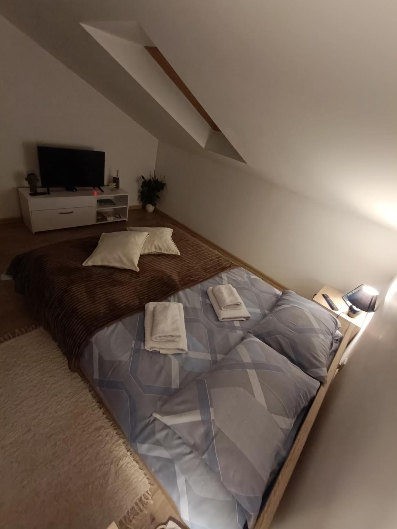Apartmani S - Dsn Kraljevo Ngoại thất bức ảnh