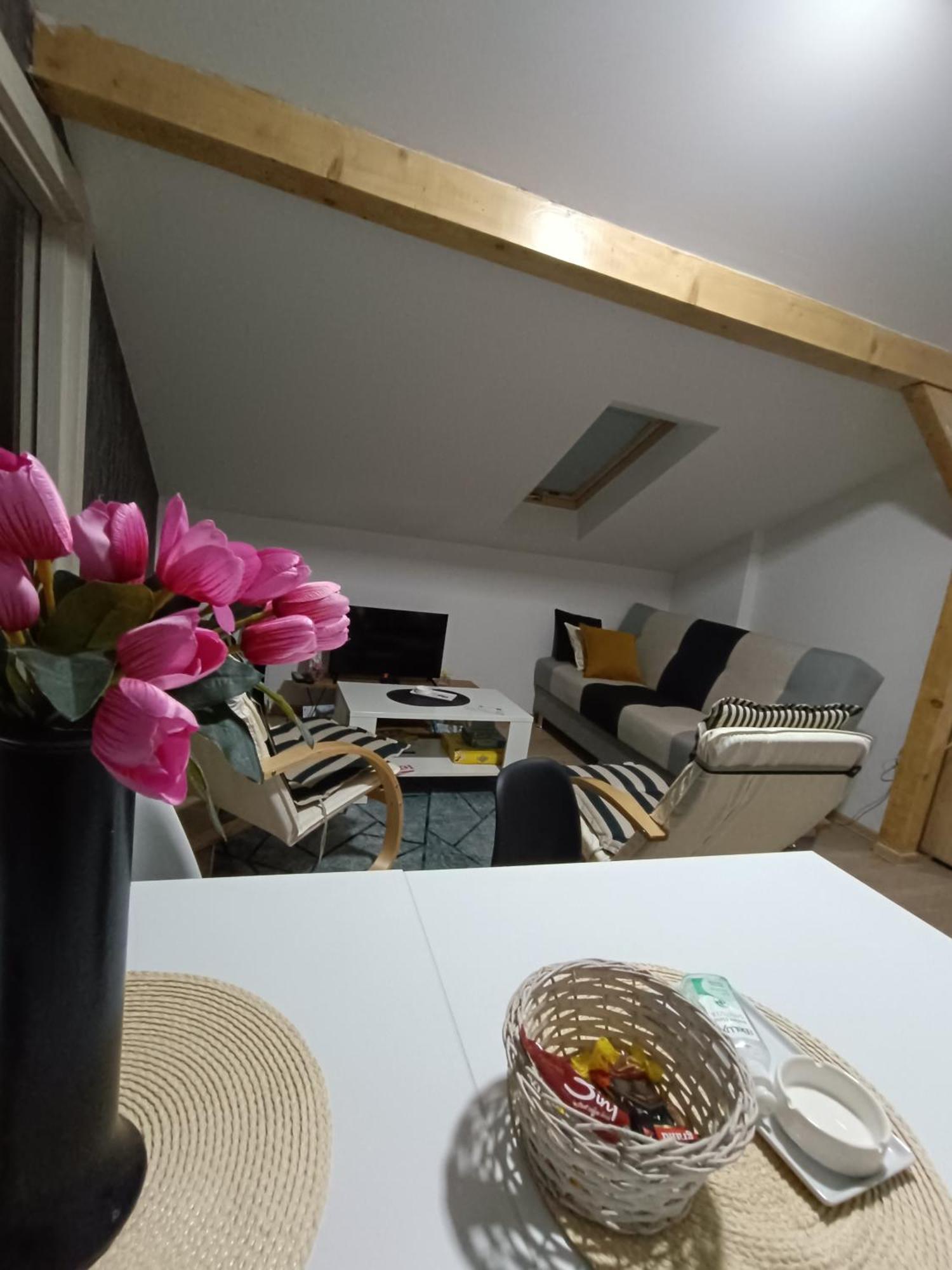 Apartmani S - Dsn Kraljevo Phòng bức ảnh