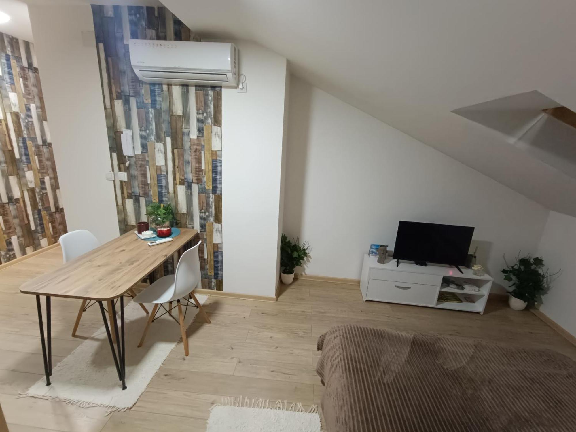 Apartmani S - Dsn Kraljevo Phòng bức ảnh