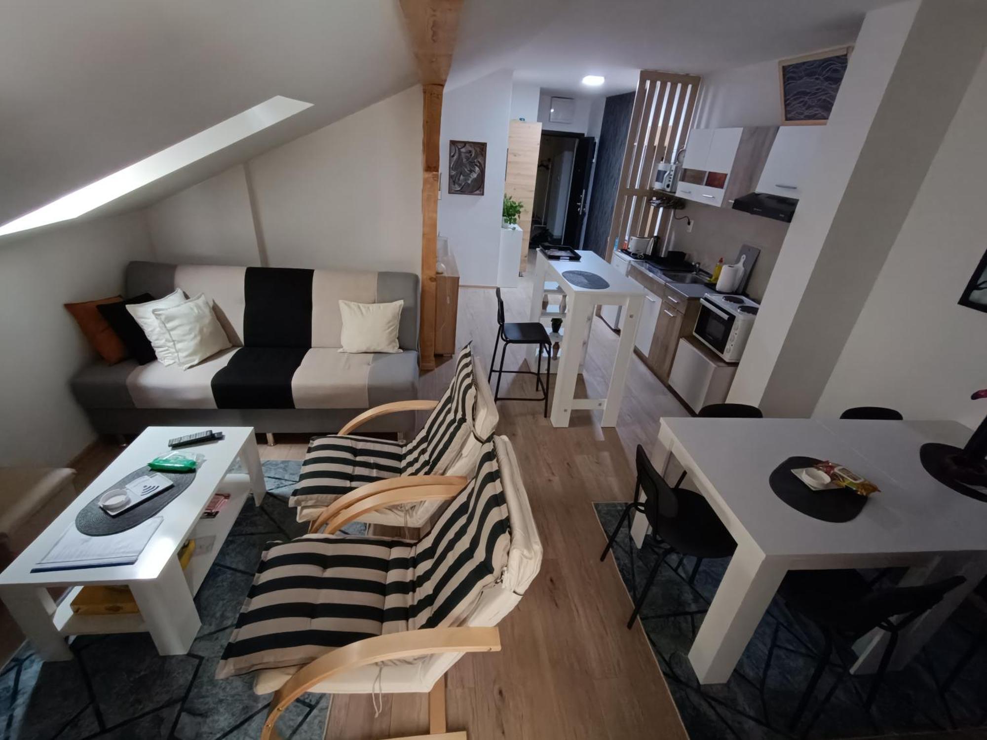 Apartmani S - Dsn Kraljevo Phòng bức ảnh