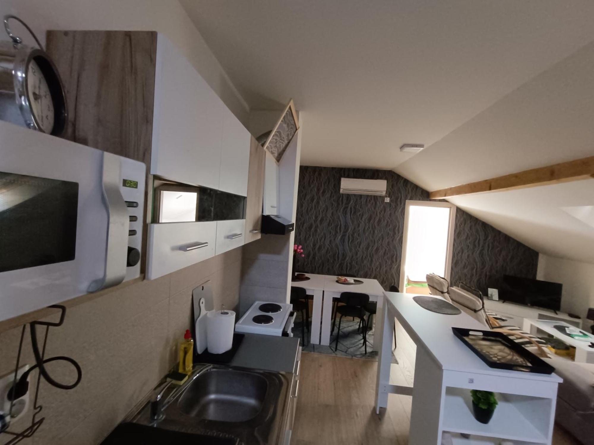 Apartmani S - Dsn Kraljevo Phòng bức ảnh
